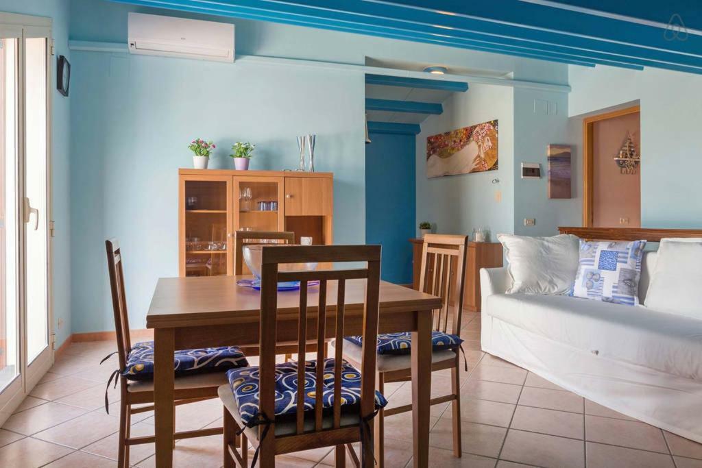 La Zagarella Villa อาชิเรอาเล ภายนอก รูปภาพ